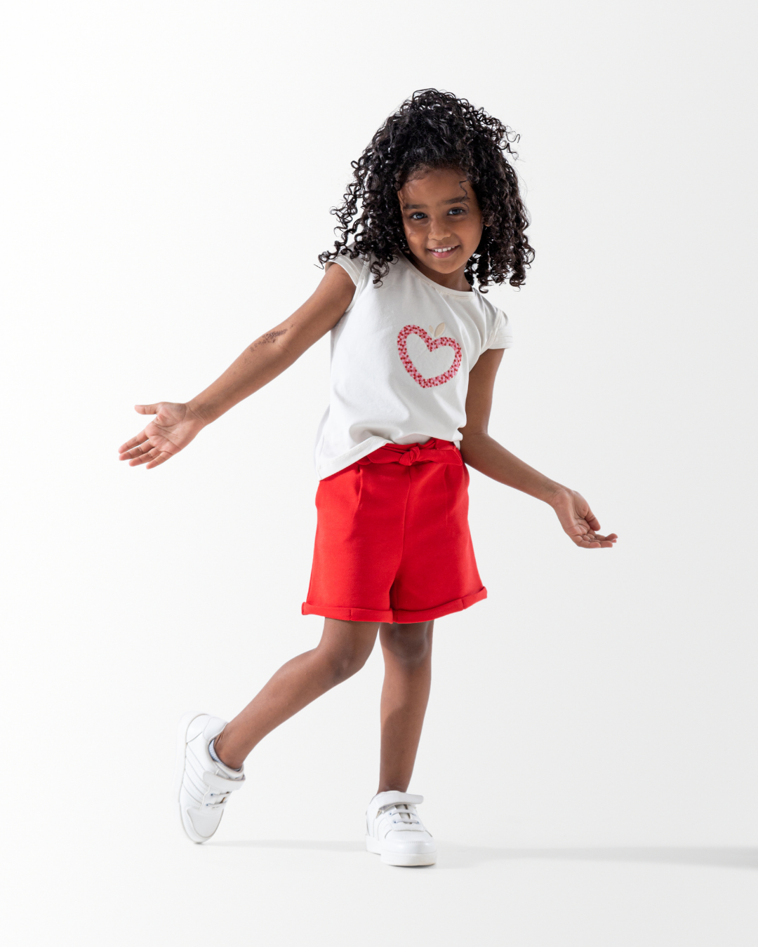 Red heart بيجاما بناتي