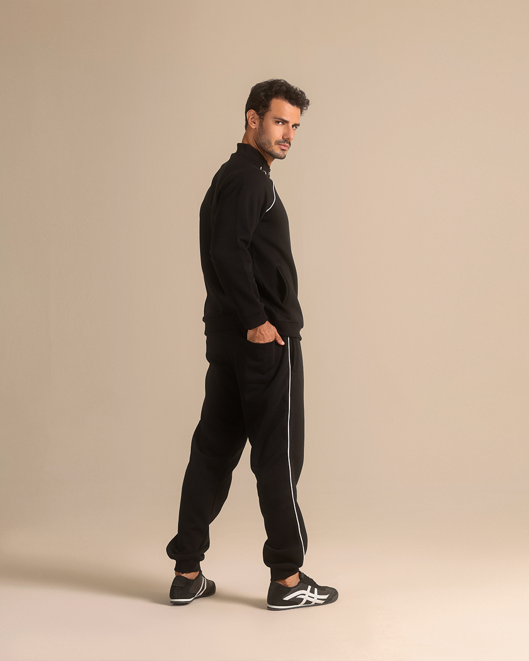 Raglan-sleeve tracksuit