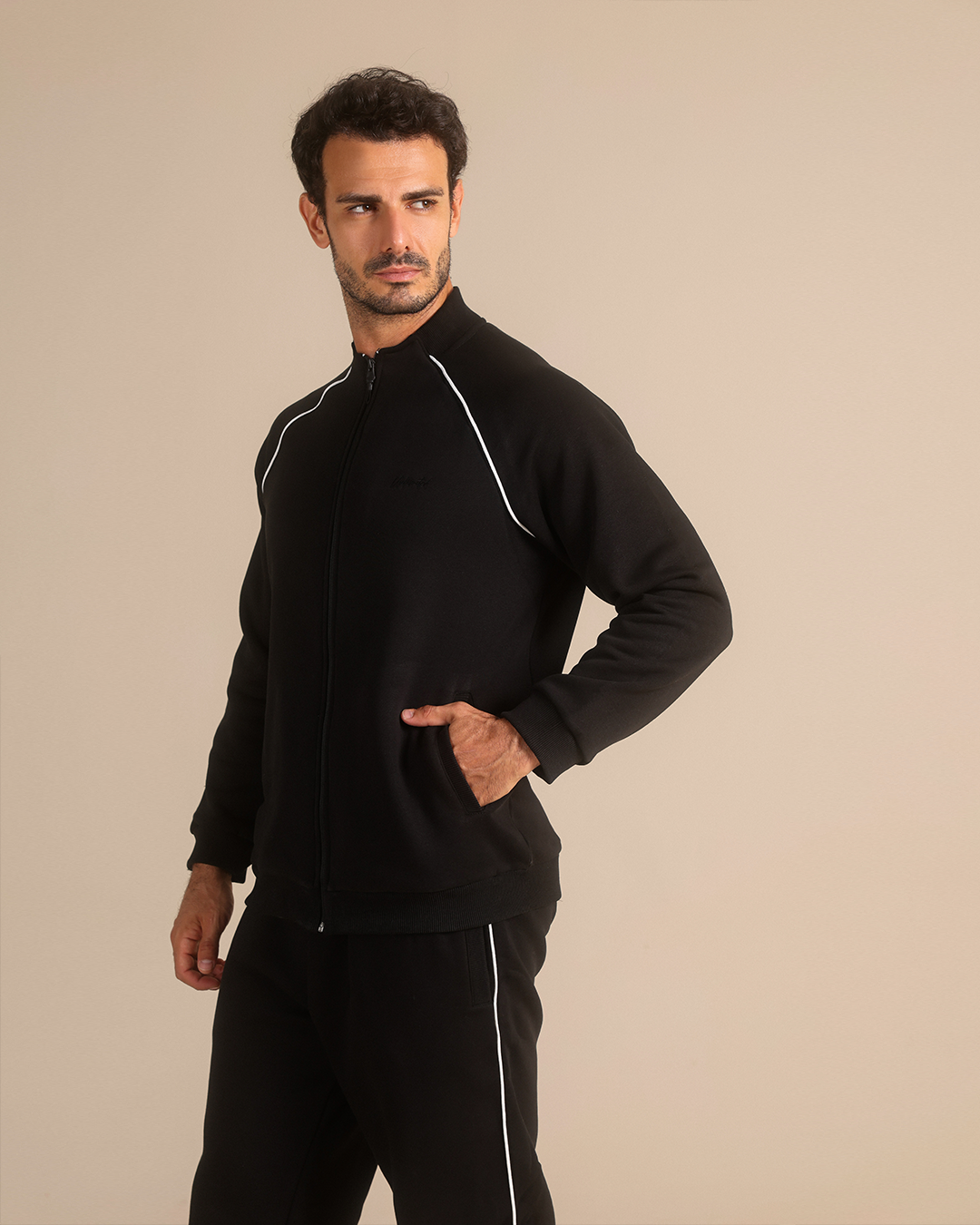 Raglan-sleeve tracksuit