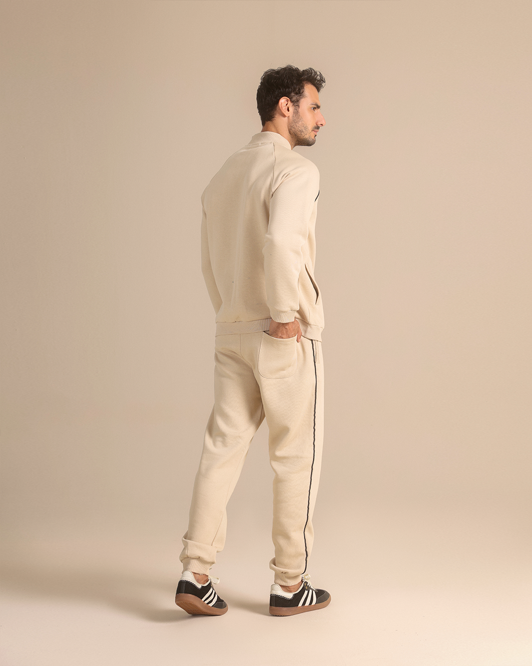 Raglan-sleeve tracksuit