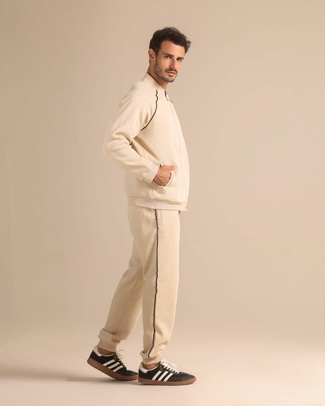 Raglan-sleeve tracksuit