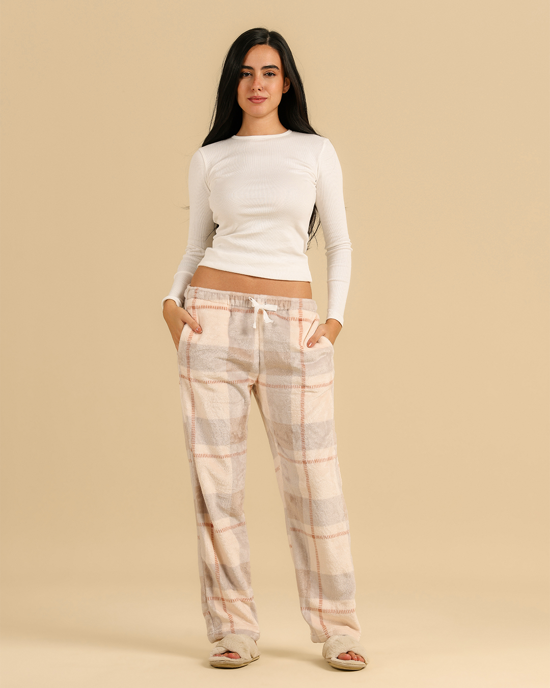 Women fur plaid pants