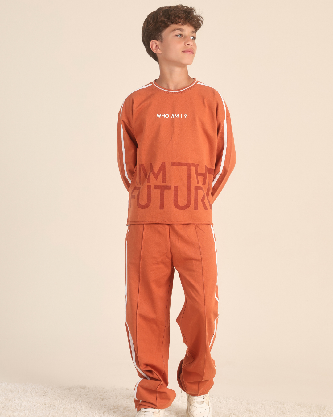 Who Am I Junior unisex set