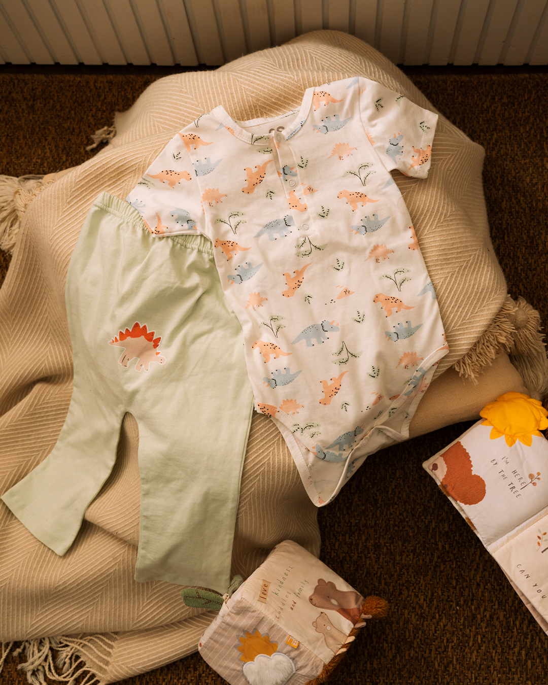 Boys' children's outfit with a small dinosaur design