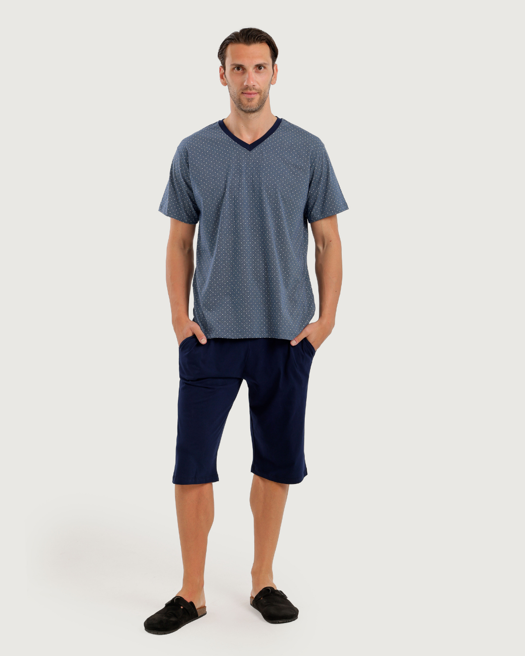 Men's Short Sleeve Pajamas with Capri Pants