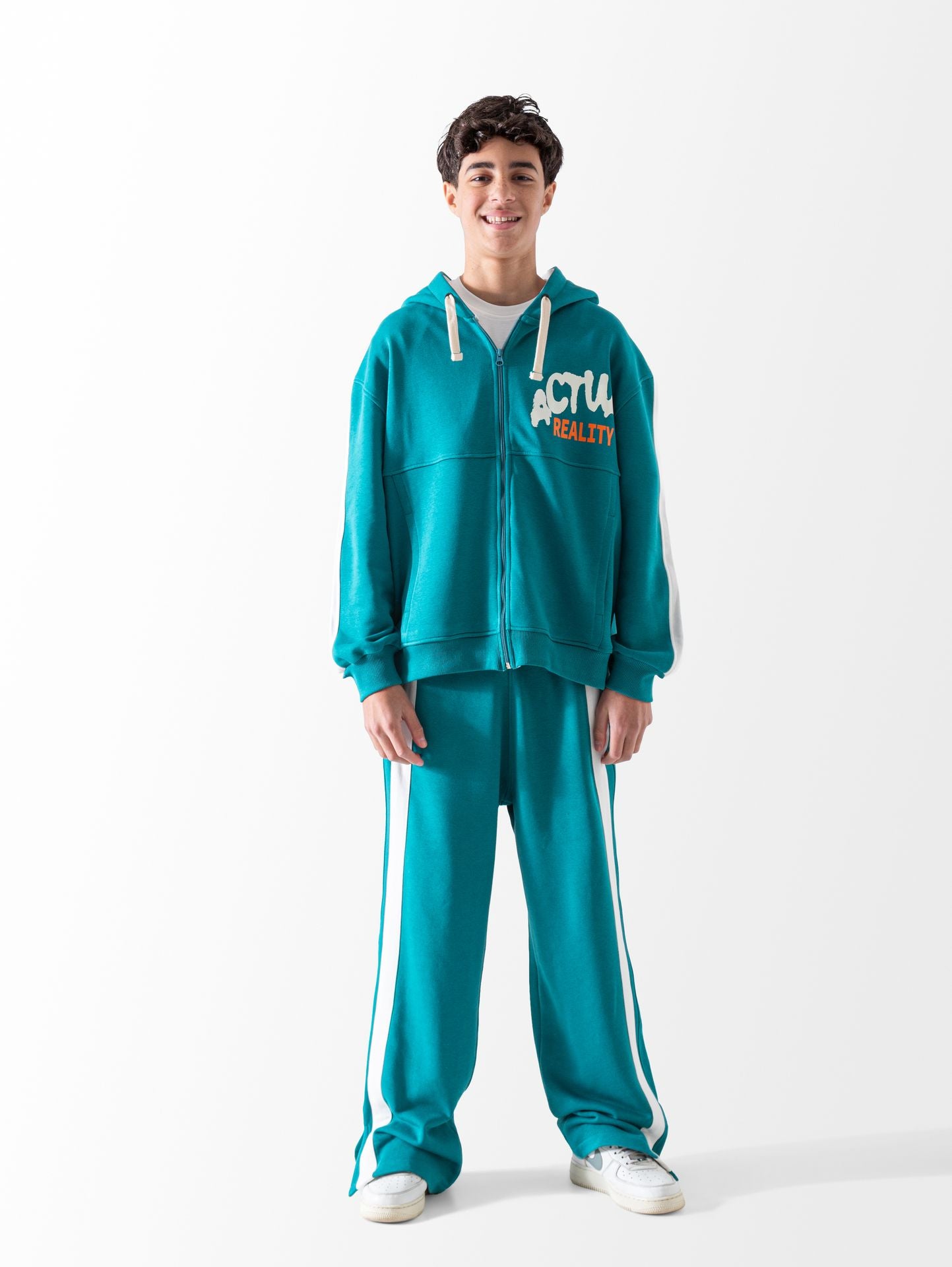 طقم جونيور اولادى خريفى الواقع الفعلى