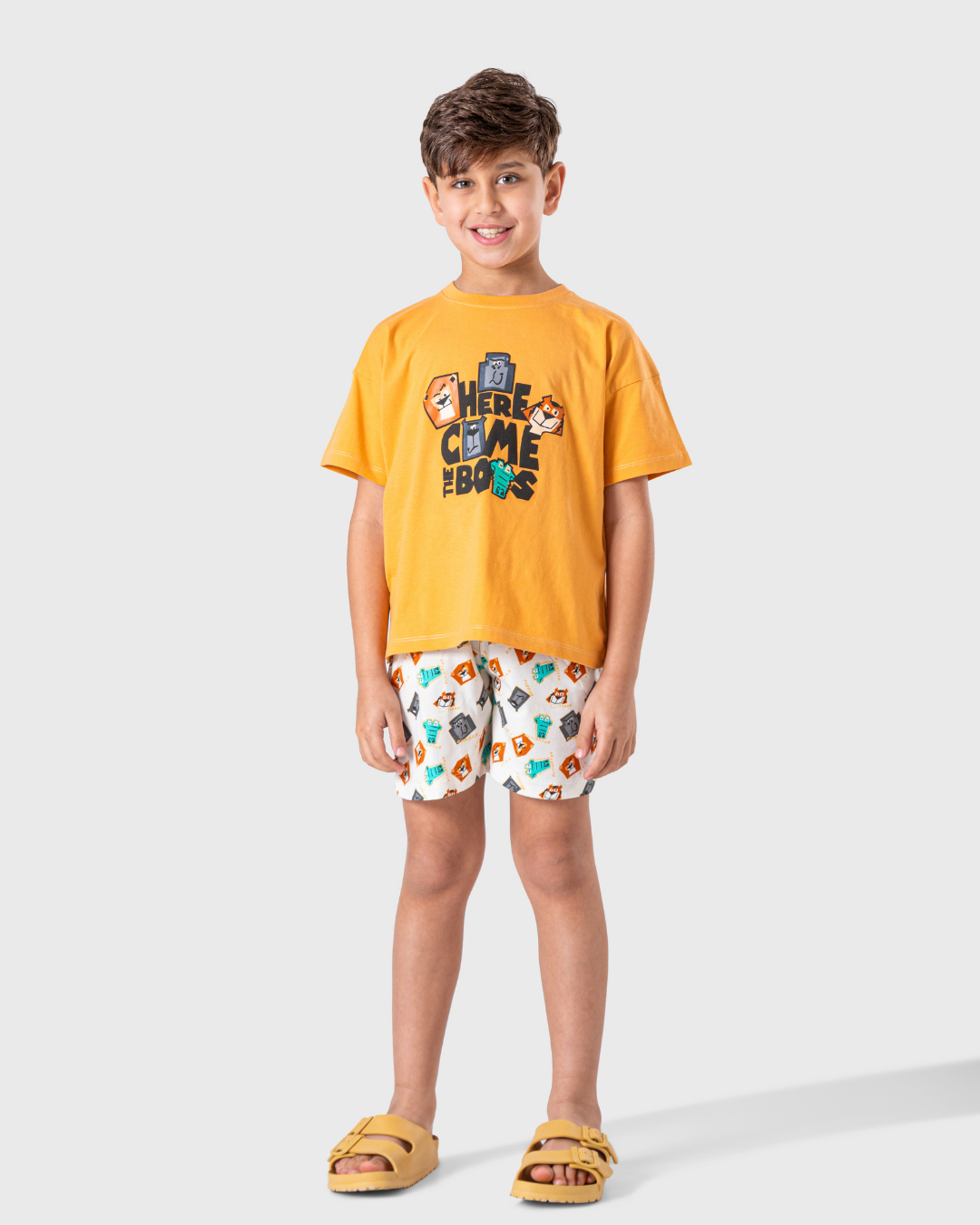 بيجاما أولادي بتصميم مرح وشخصيات ظريفة