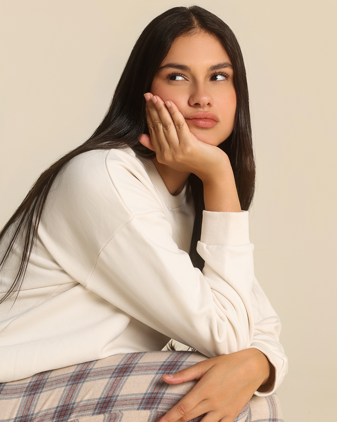 Sharing Warmth Women Pajama in Cream Color