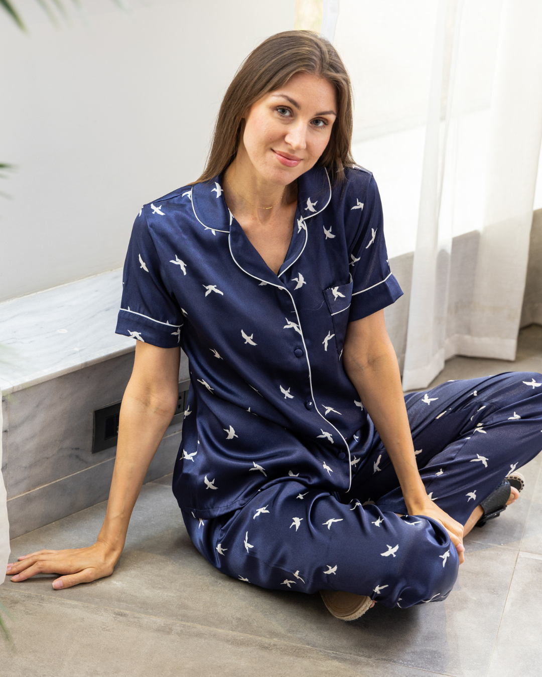 بيجامه حريمي كلاسيك نص كم مطبوع طائر