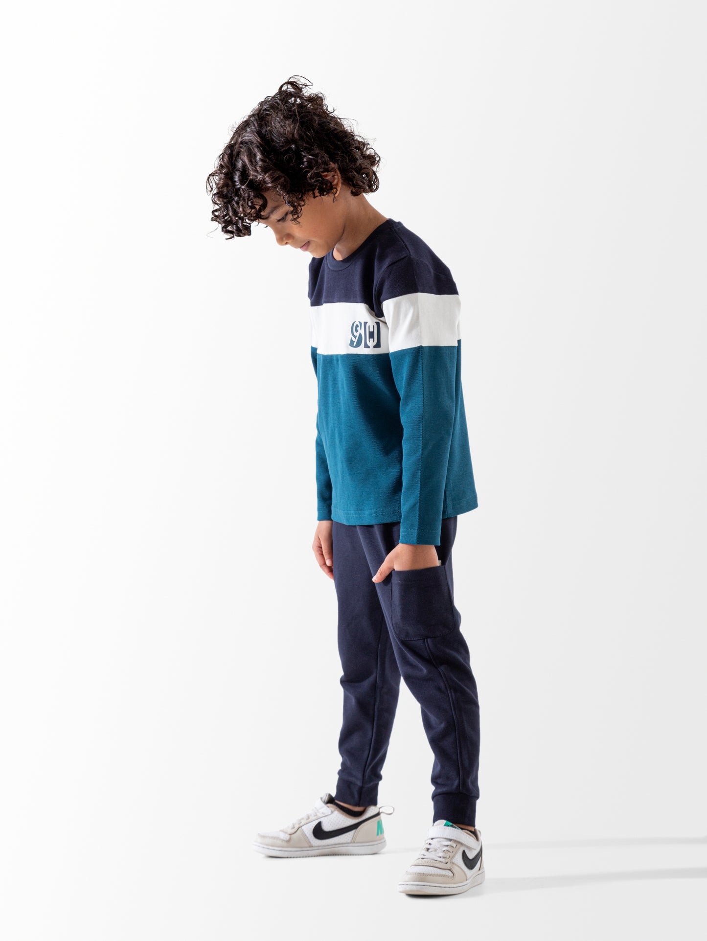 chic ease طقم اولادي وسط