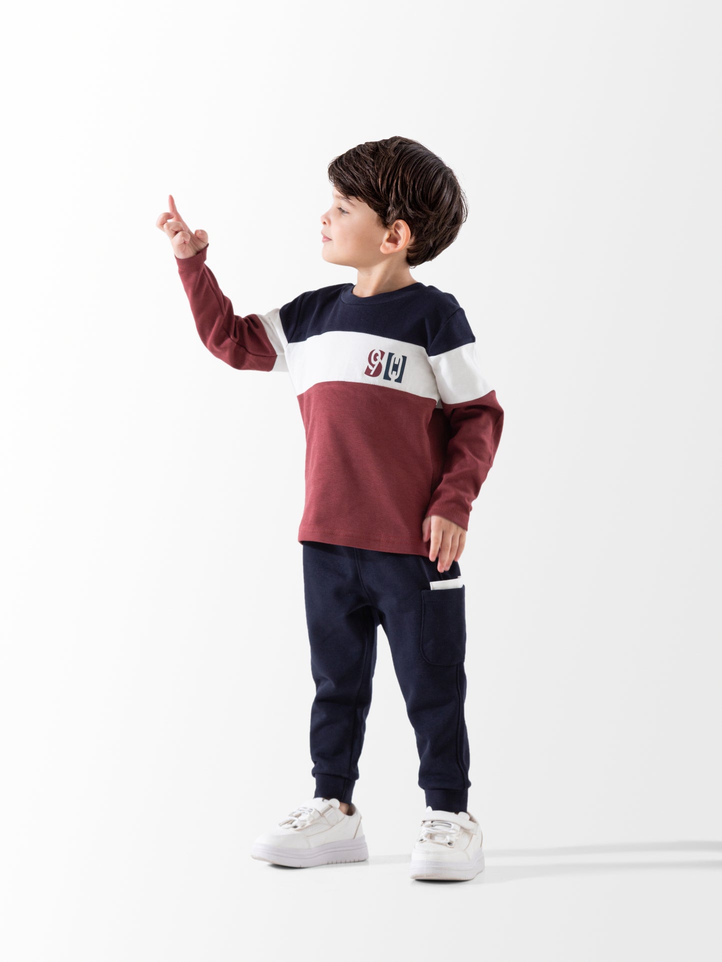 chic ease طقم اولادي وسط