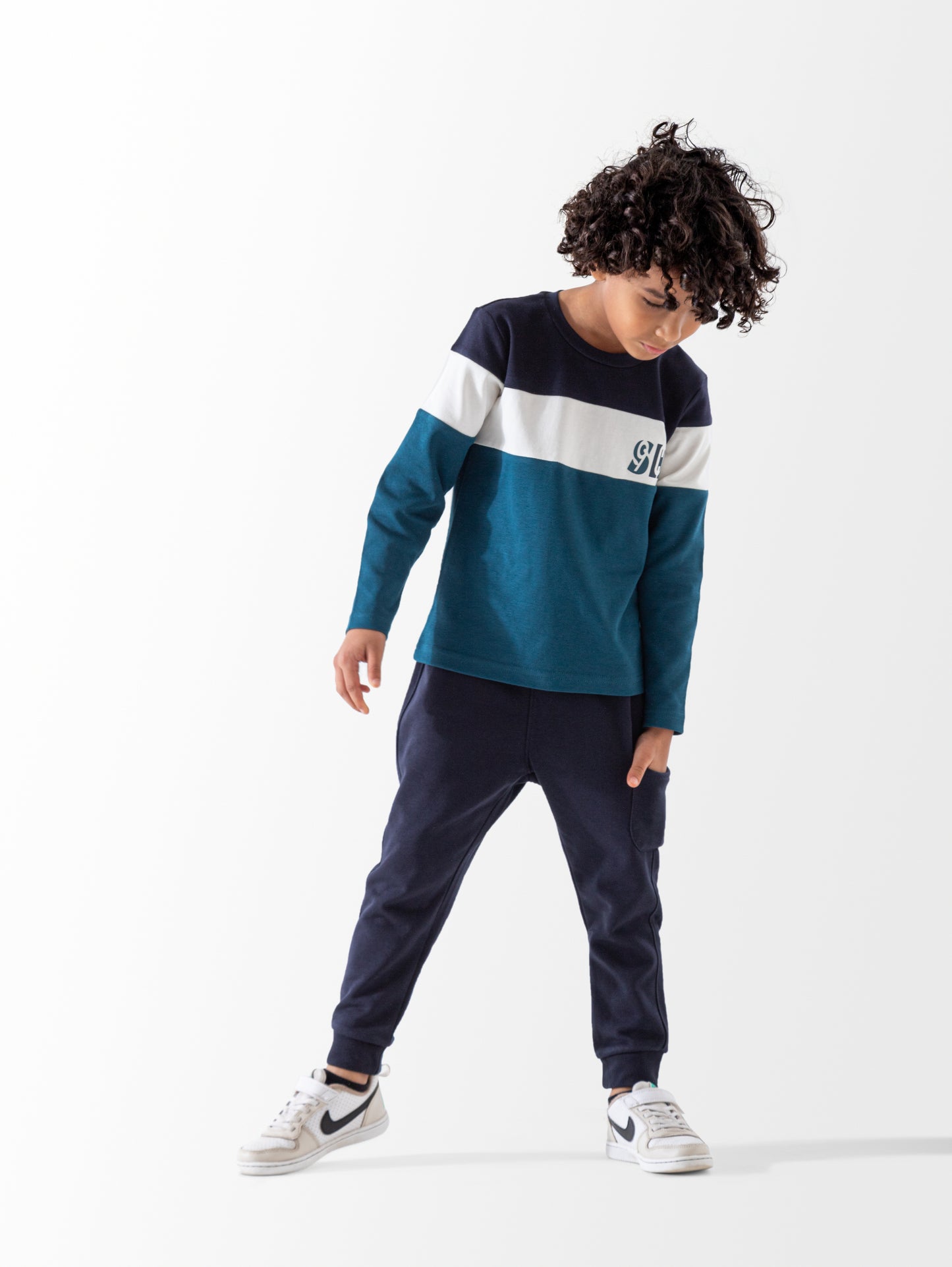 chic ease طقم اولادي وسط