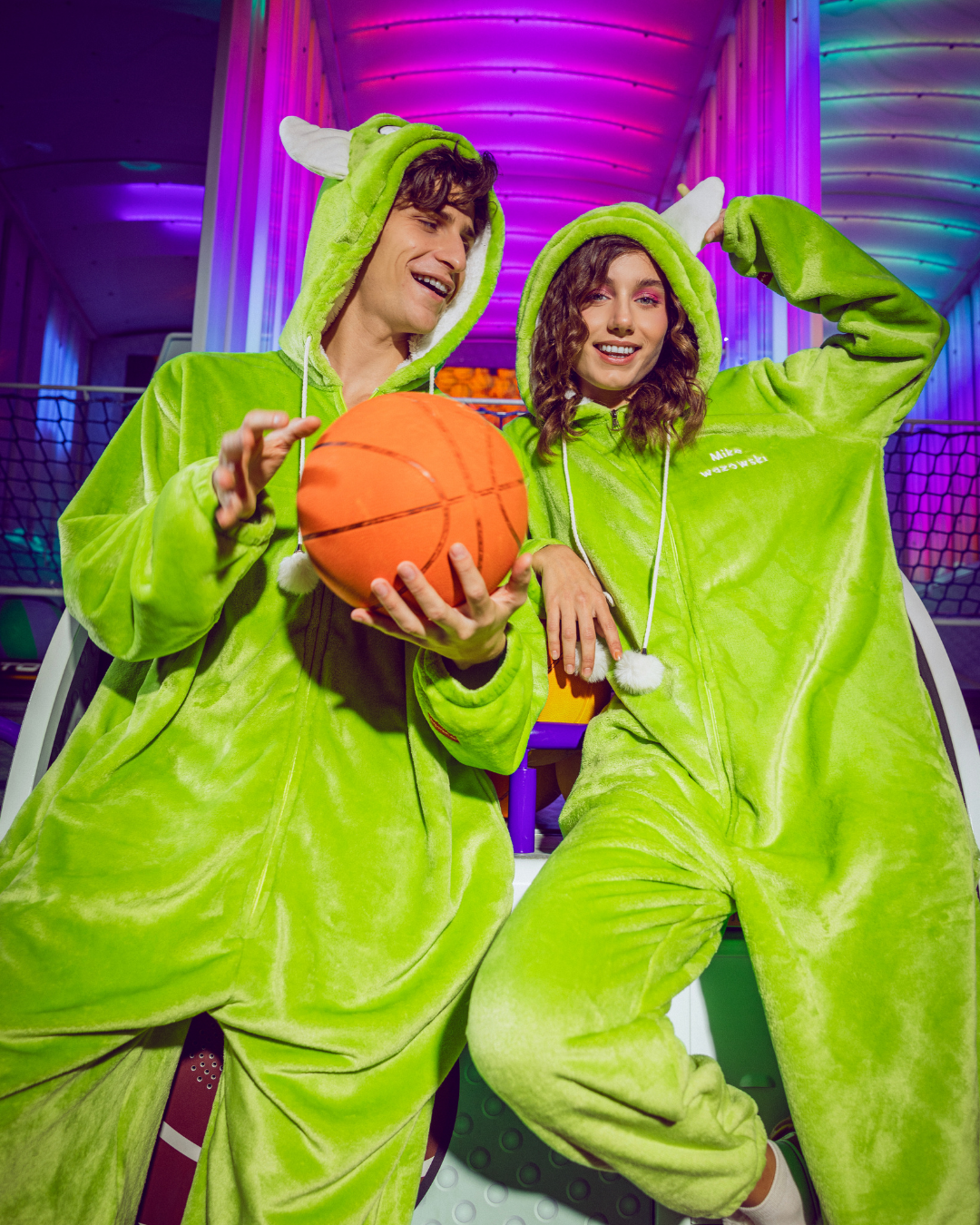 سالوبيت كُم طويل شخصيات كارتون