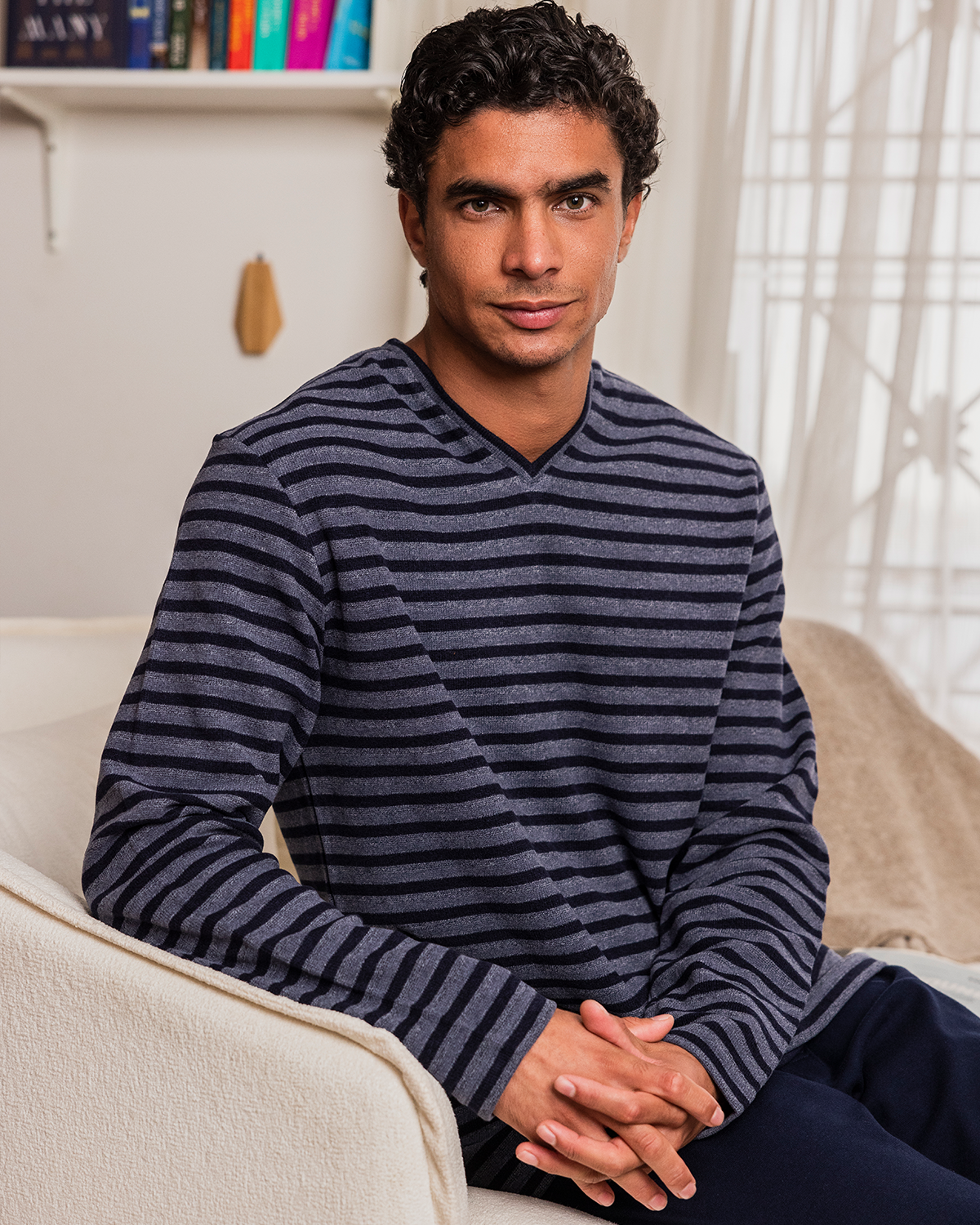 بيجامه رجالي مقلم كحلي