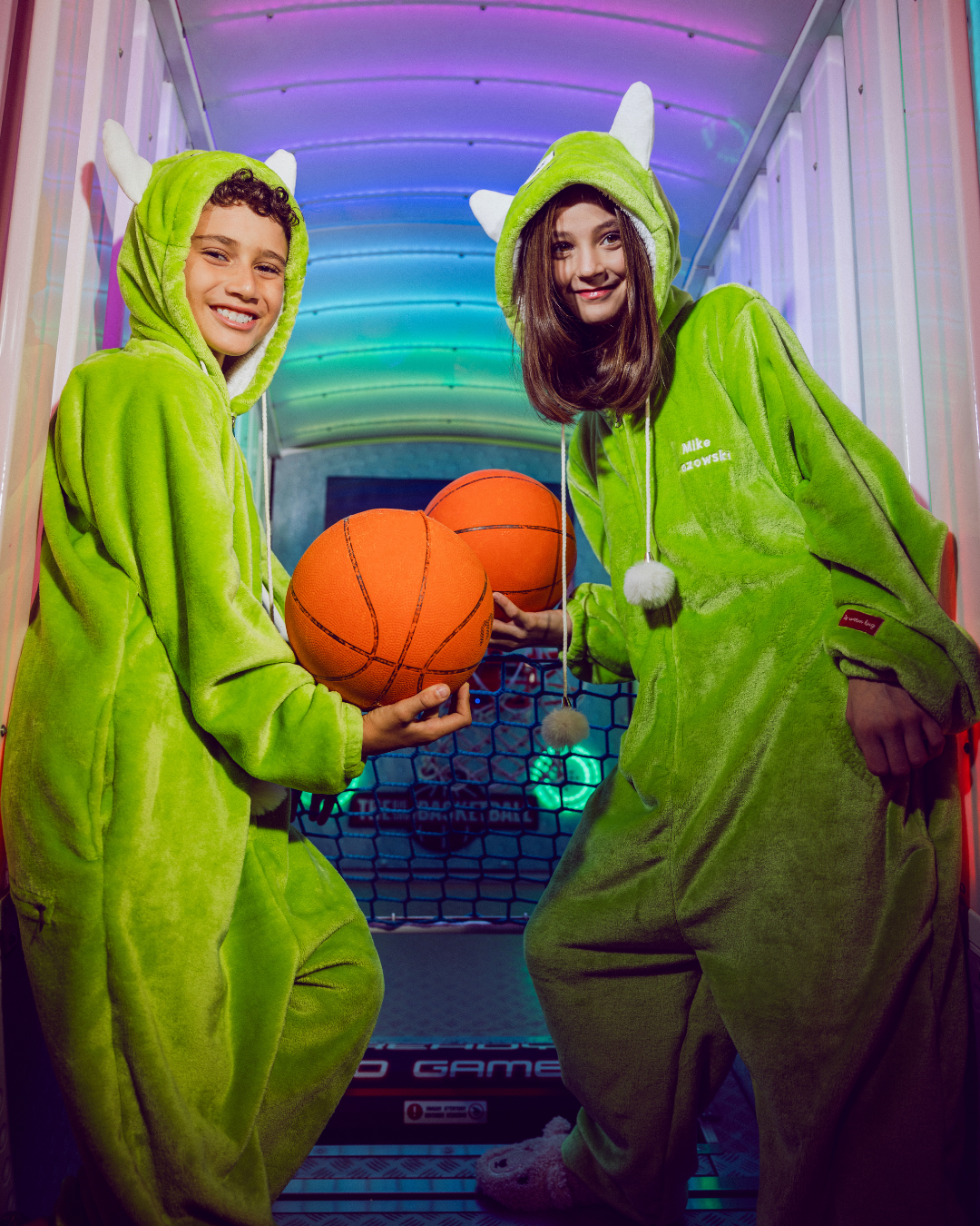 سالوبيت كُم طويل شخصيات كارتون