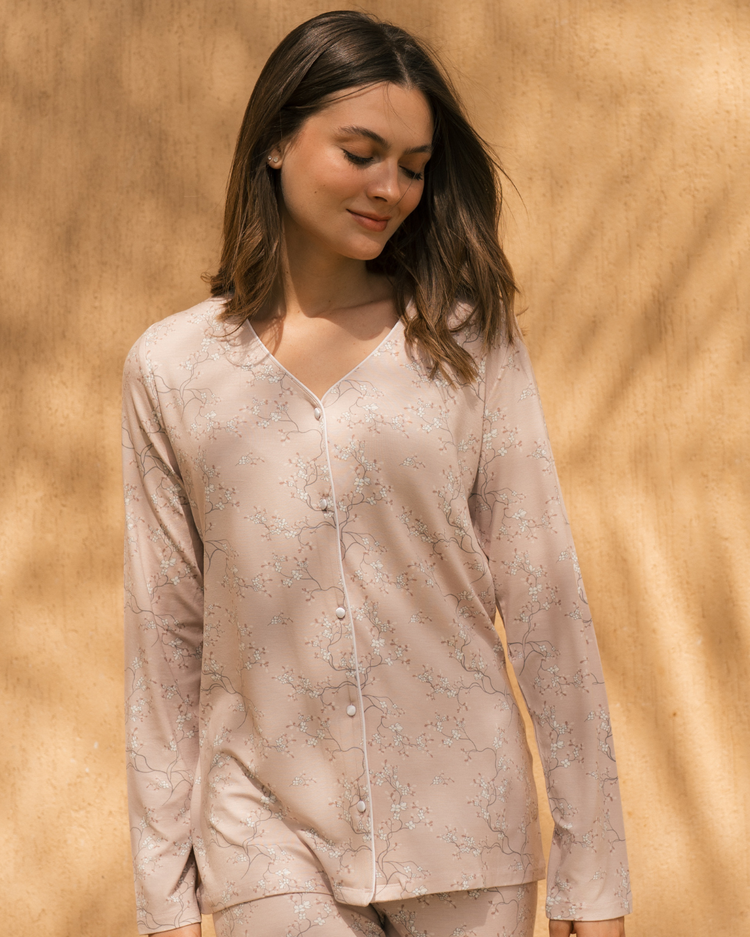 بيجامه حريمي ليكرا بايوت بمرد طويل ليزريه بكم وبنطلون