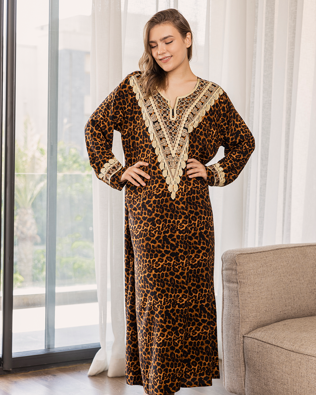 15 viscose shirt with embroidered floral sleeves