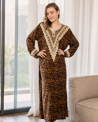 15 viscose shirt with embroidered floral sleeves