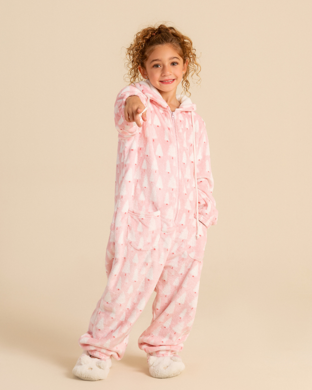 Girls' onesie with a pink Christmas tree print