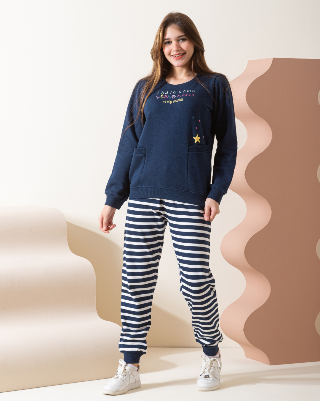 Stars in my pocket, Girls' pajamas with side pockets