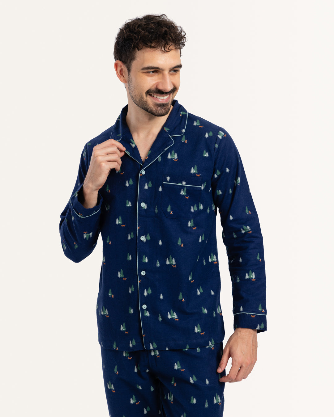 بيجاما بزراير أشجار الكريسماس