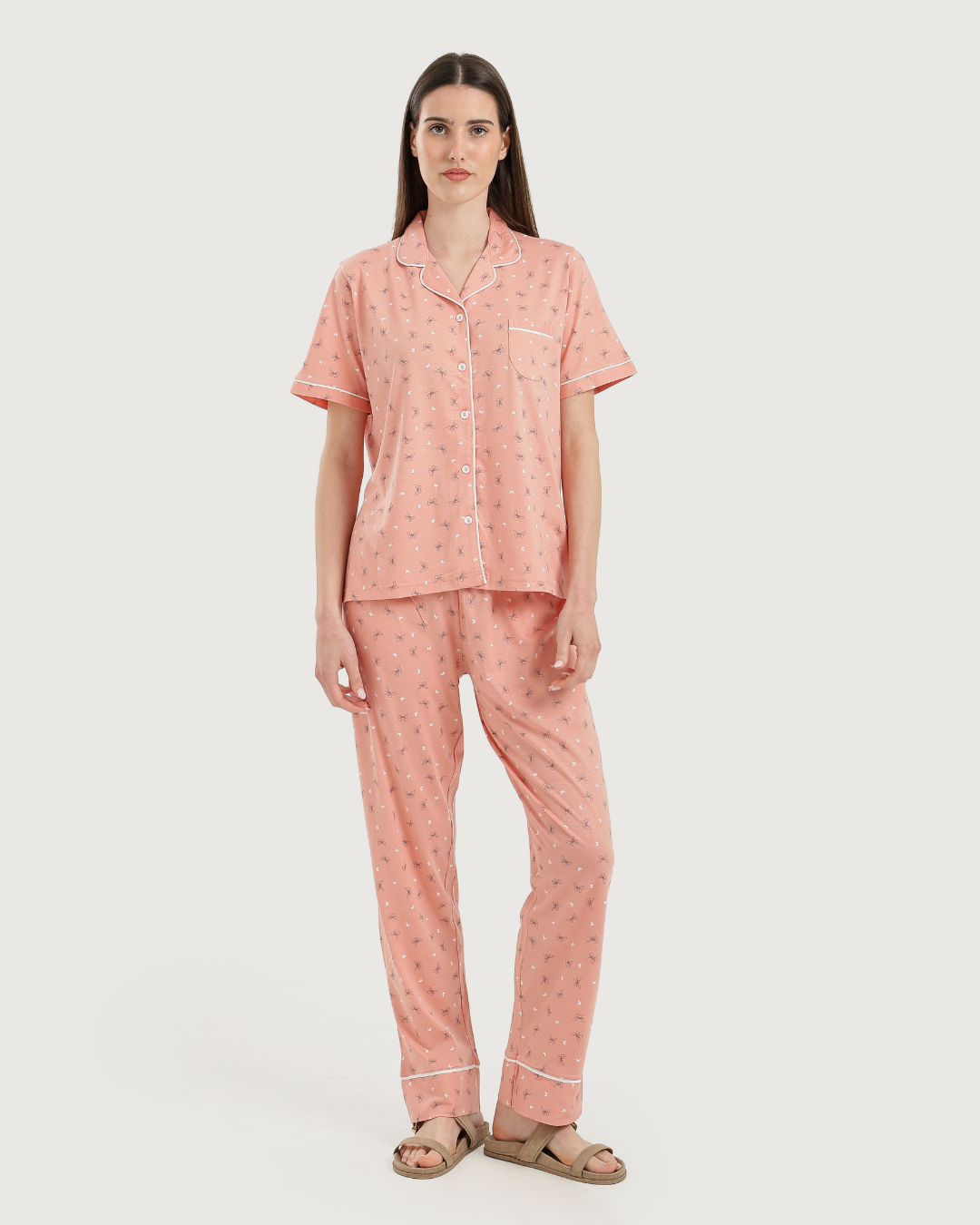Women's half-sleeved pajama with pants