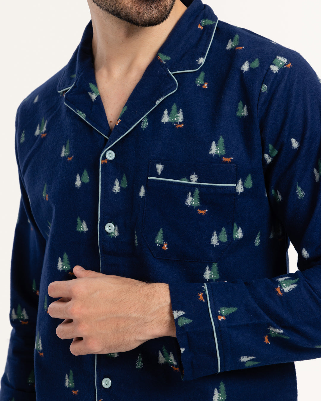 بيجاما بزراير أشجار الكريسماس