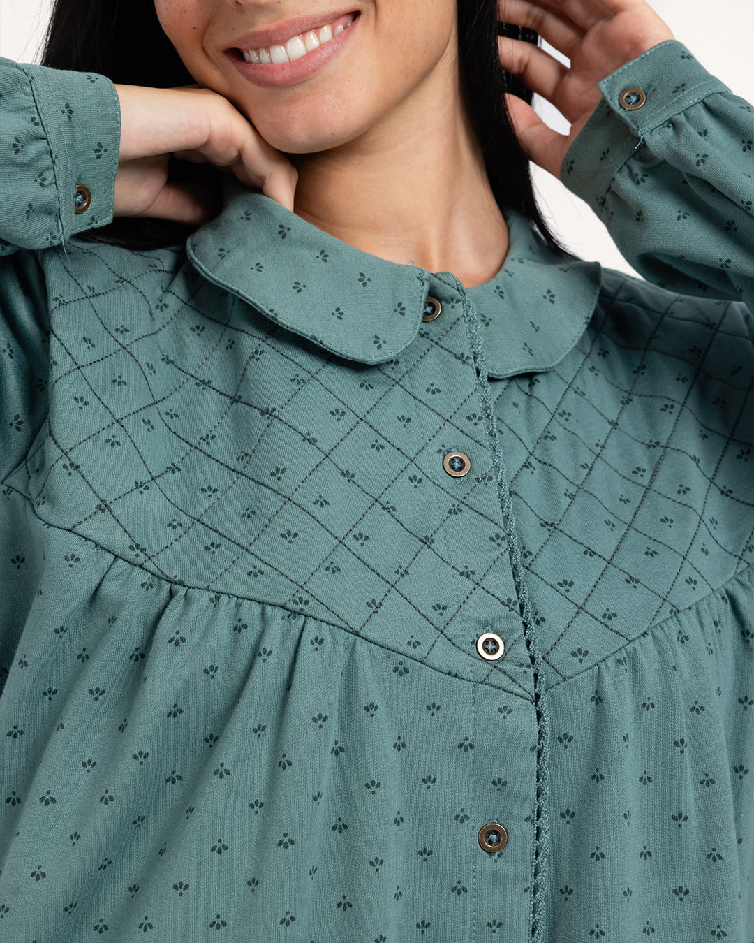 Galabaa with buttons 