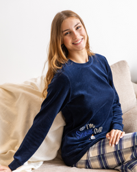 snow Women's pajamas, velvet, round neck, embroidered with check pants