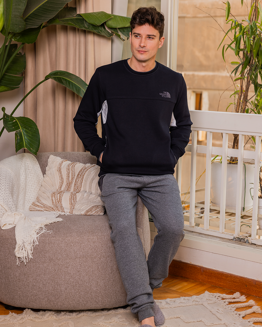 THE GALVNI STYLE Men's Round Neck Pajamas with Chest Print