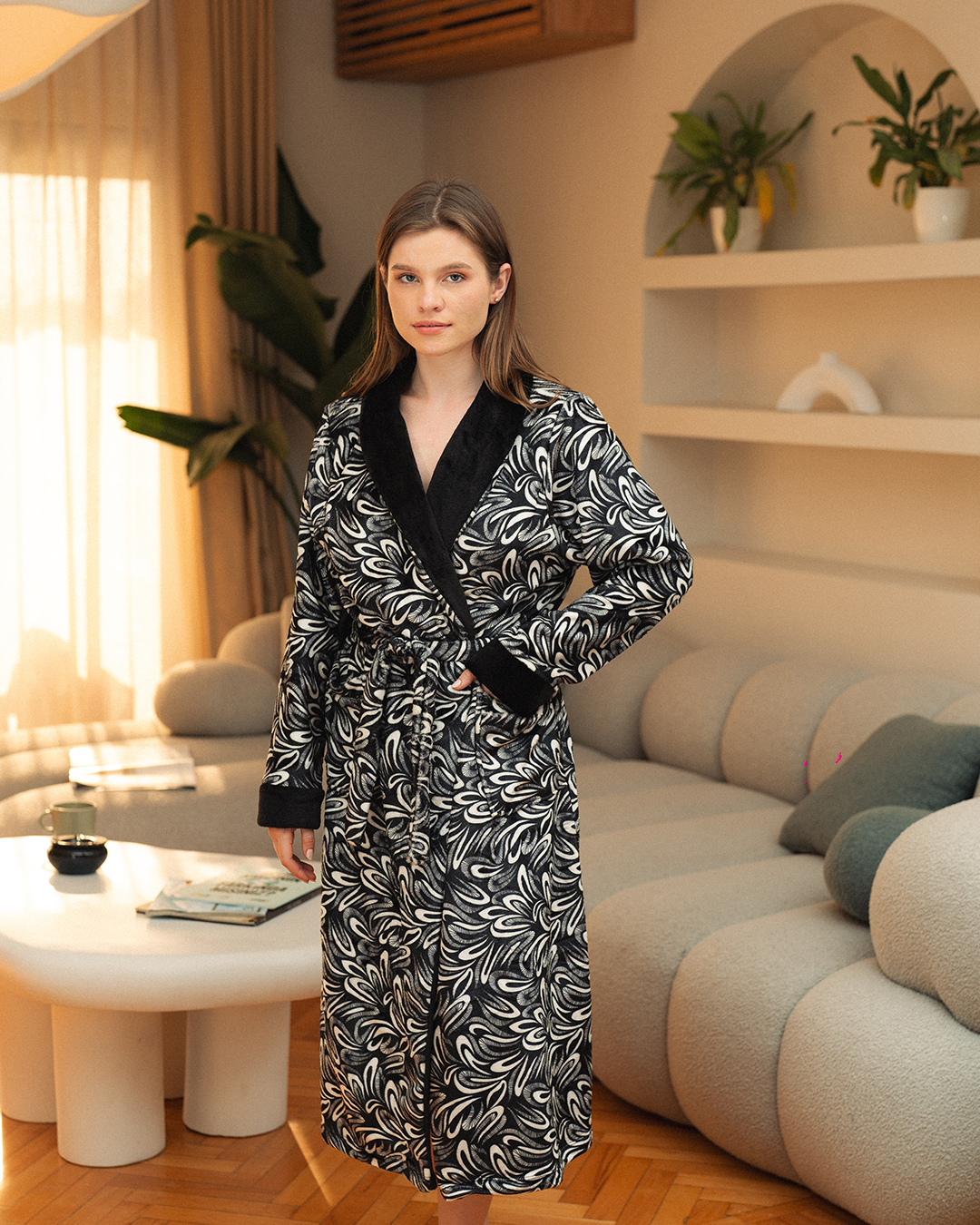 Women's Robe Cool Shawl Short Rotary Patterned Polar Pattern