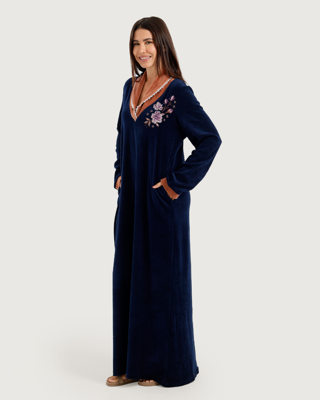 Women's Velvet Shirt with Embroidered Rose Collar