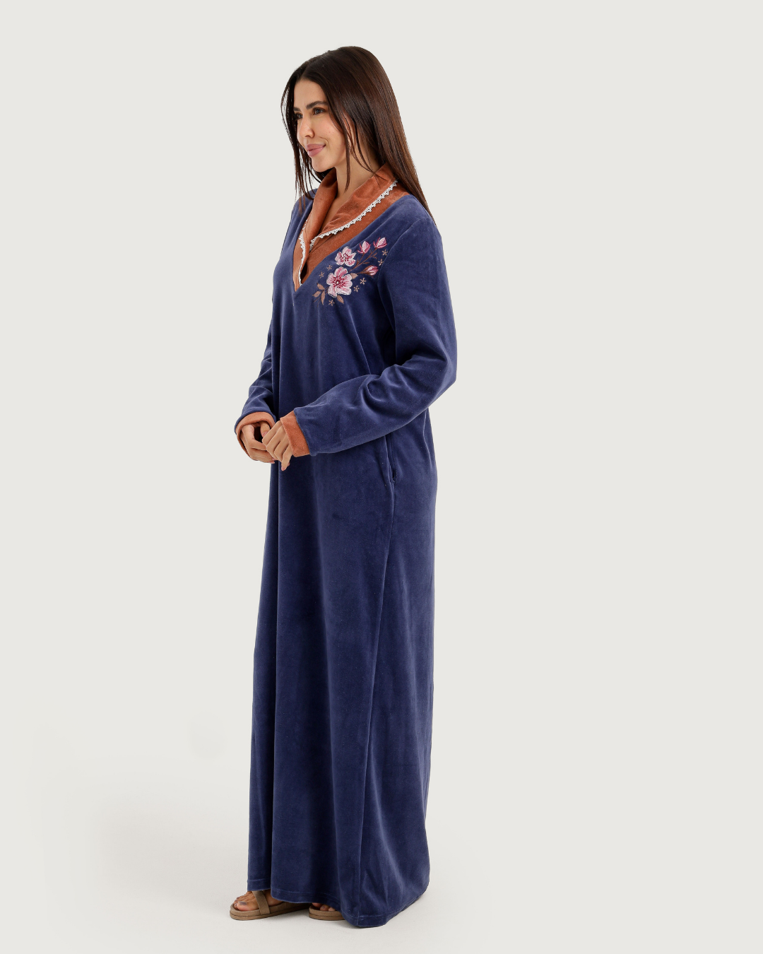 Women's Velvet Shirt with Embroidered Rose Collar