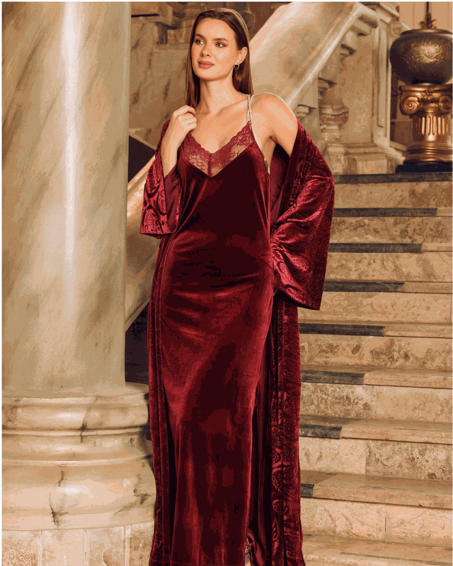Women's Long Velvet Lace Chest Robe Long Robe