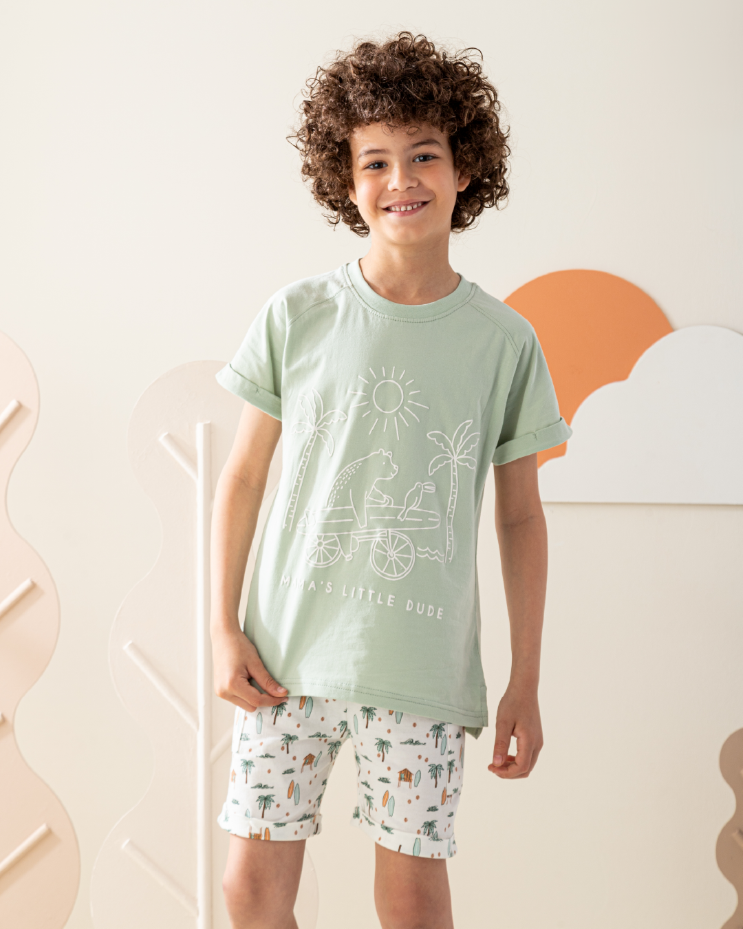 بيجاما نص كم و شورت قطن مع طباعه على الصدر