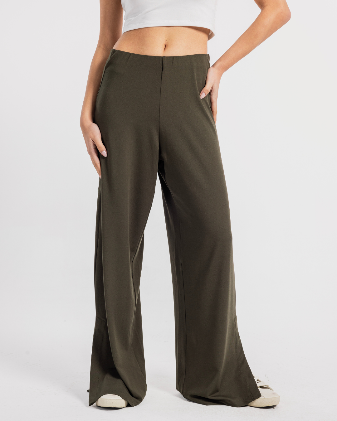 Polyamide بنطلون حريمي ويد ليج بفتحه