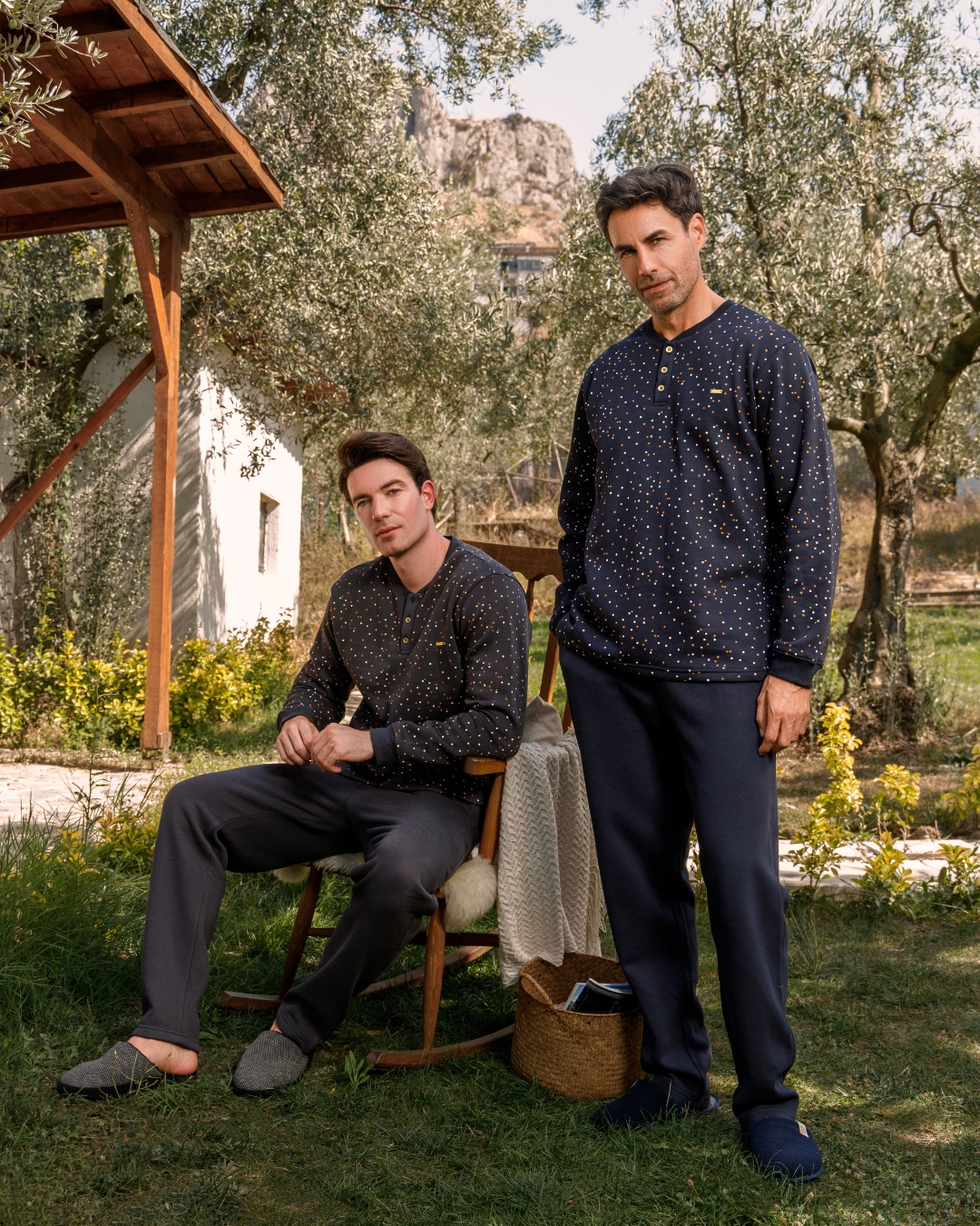 Small Cubes Men's buttoned pajamas