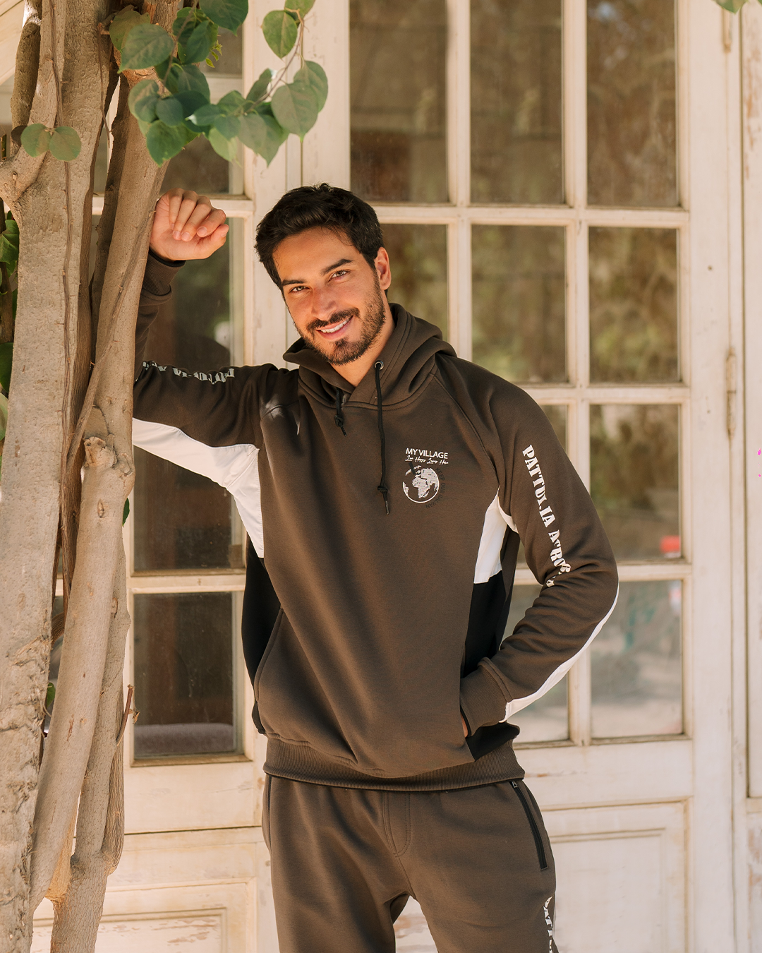 Keep our Galvani Men's Pajamas with Hood and Pockets, Chest Print