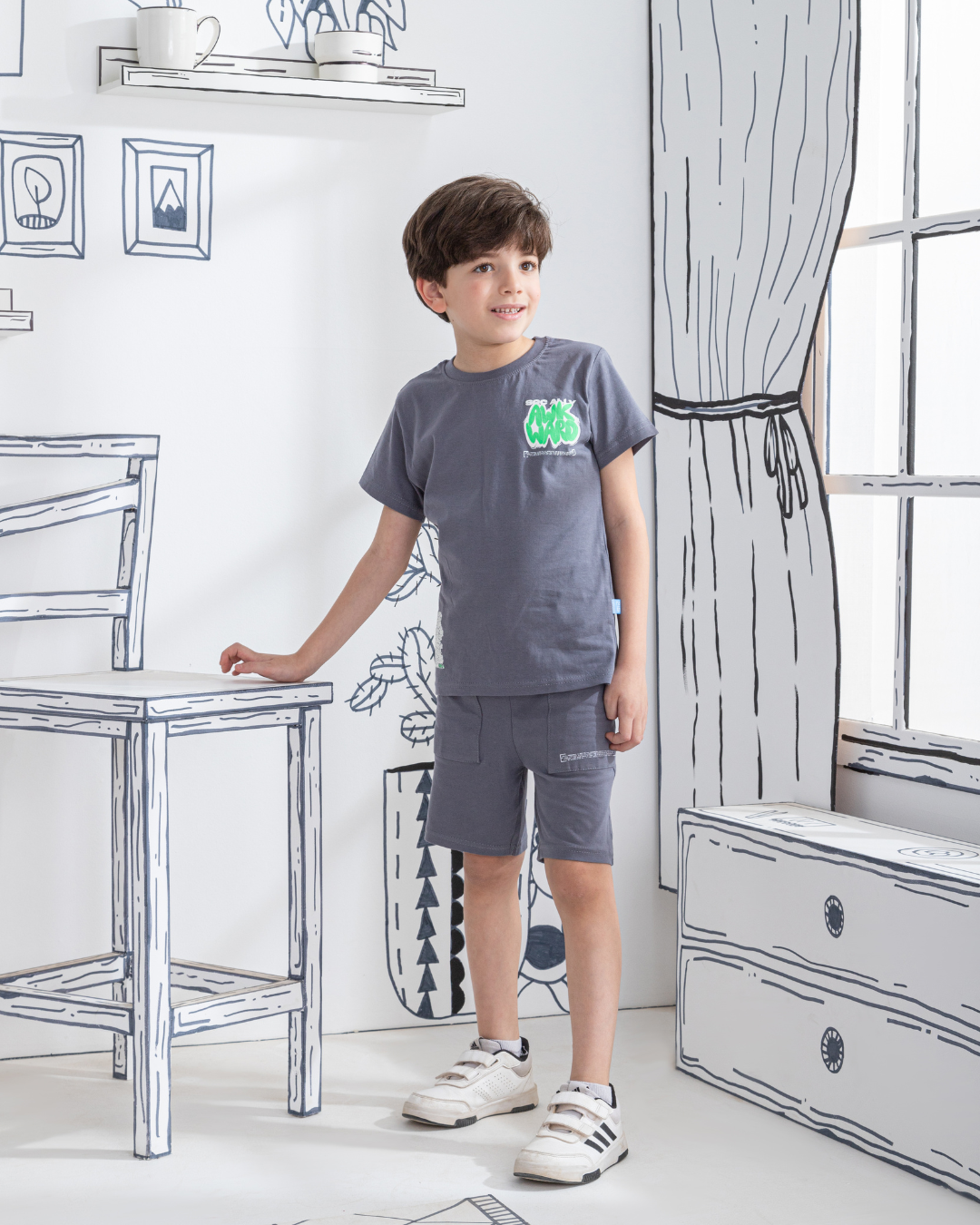 Graffiti art بيجاما أولادي نُص كُم