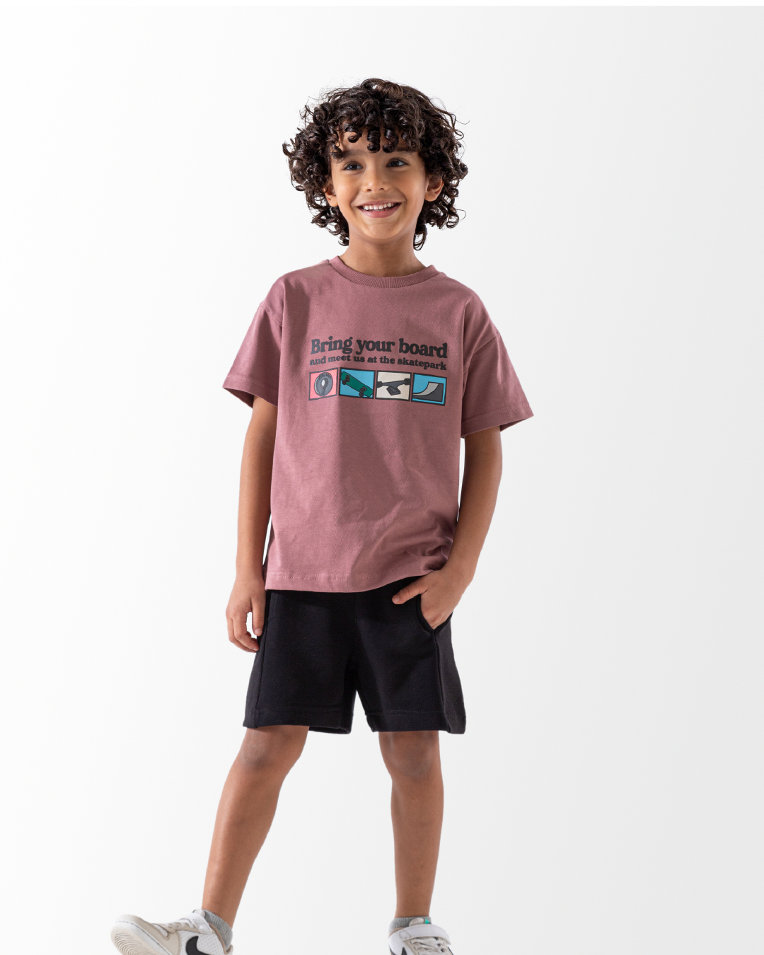 bring your board بيجاما اولادي وسط