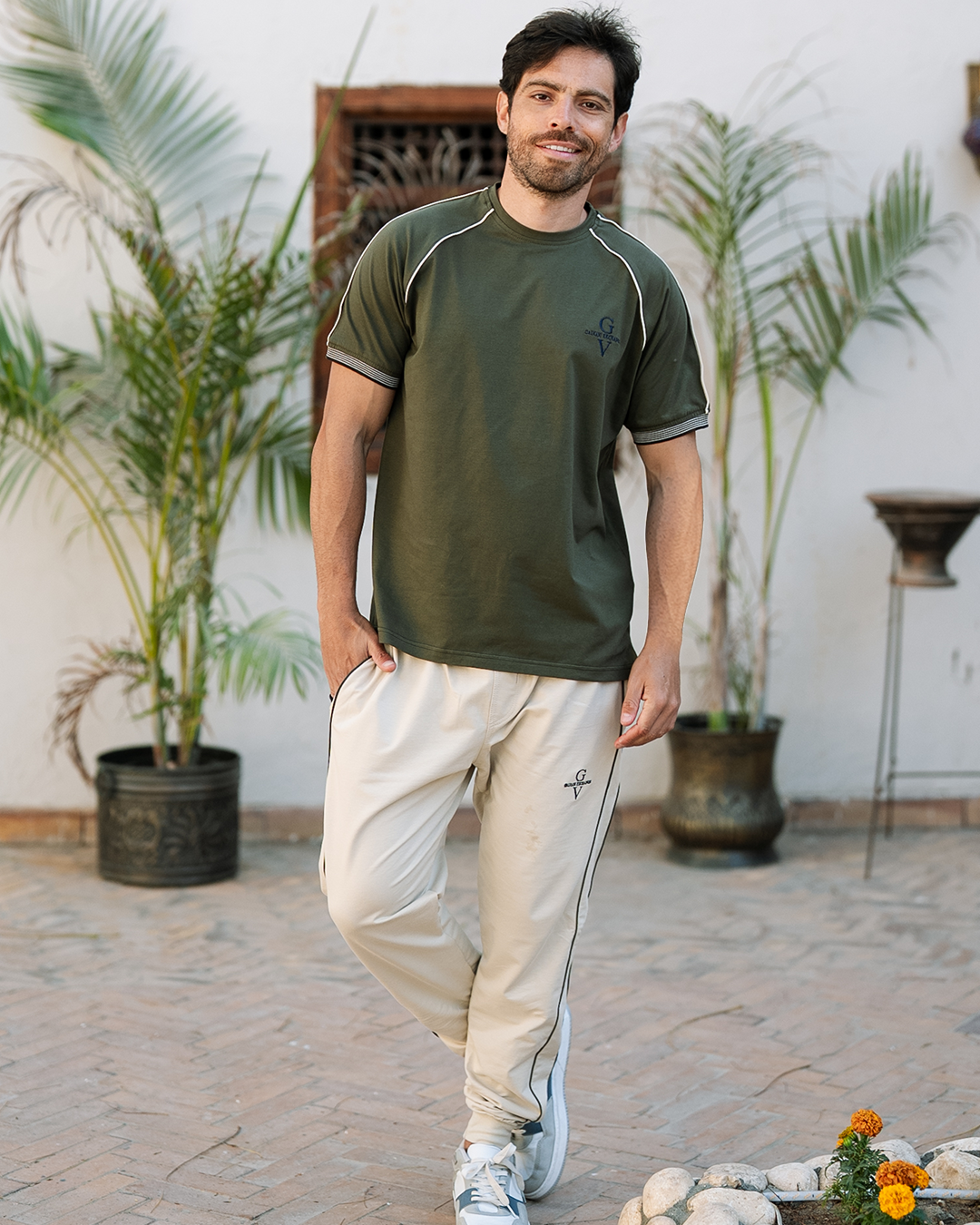 Basic Men's Pajamas Text Kum and Pants