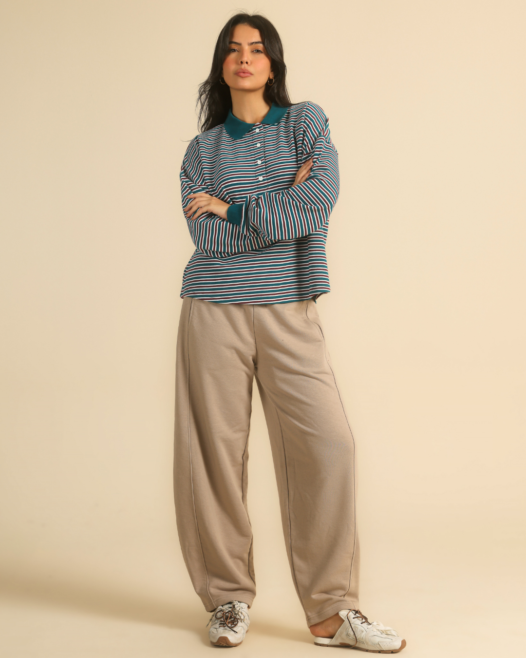 Women set in striped top