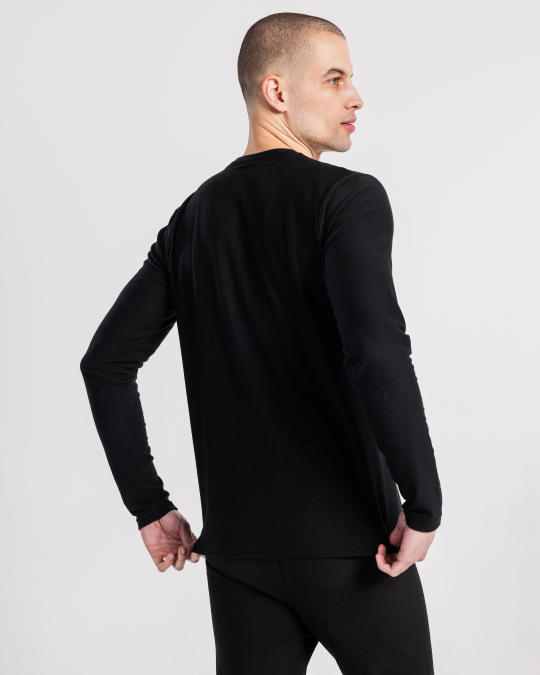 اندر شيرت تدفئة رجالي