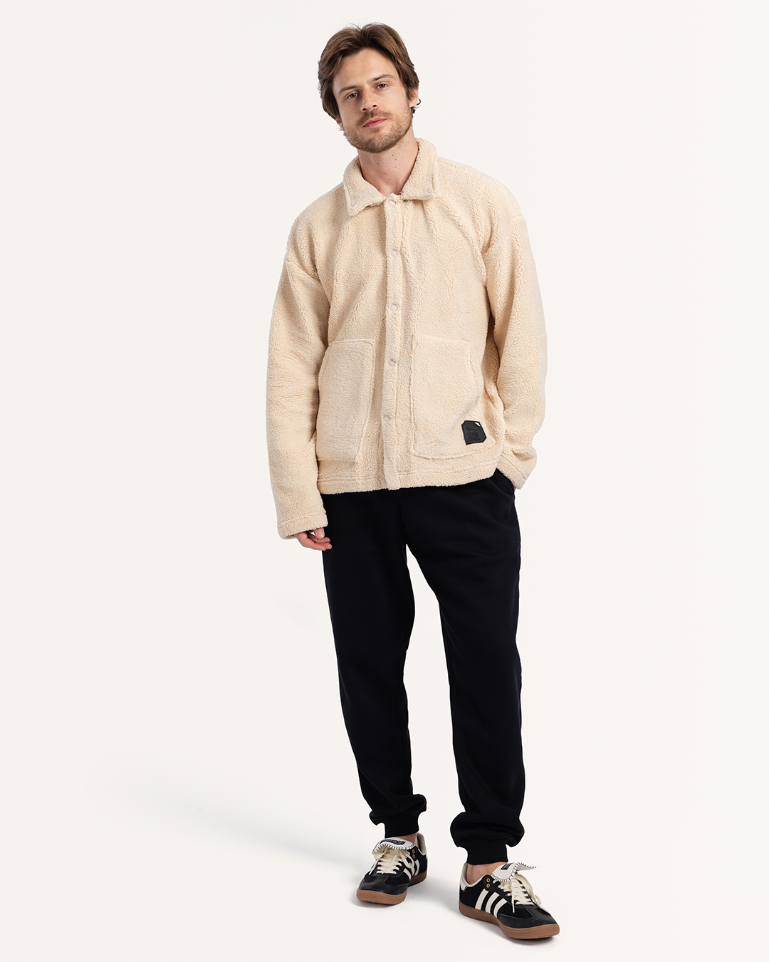 بيجاما بكباسين كُم طويل و بنطلون ميلتون