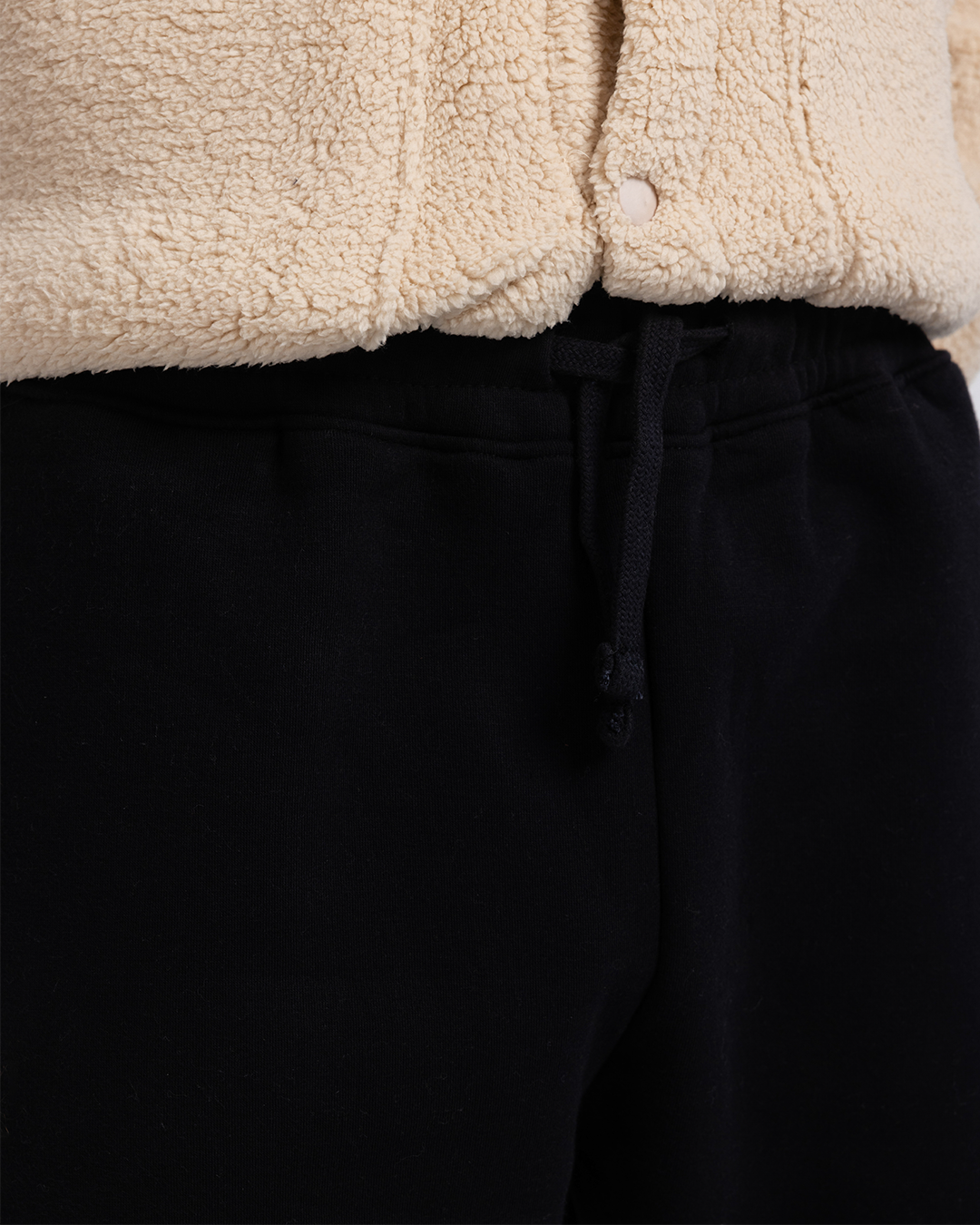 بيجاما بكباسين كُم طويل و بنطلون ميلتون