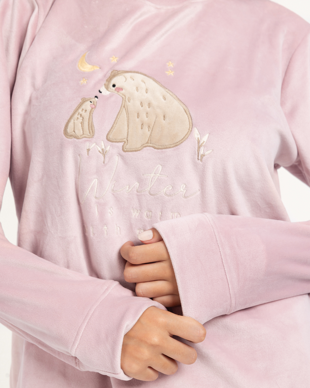 بيجاما بنطلون و توب كم طويل اصدقاء الشتاء