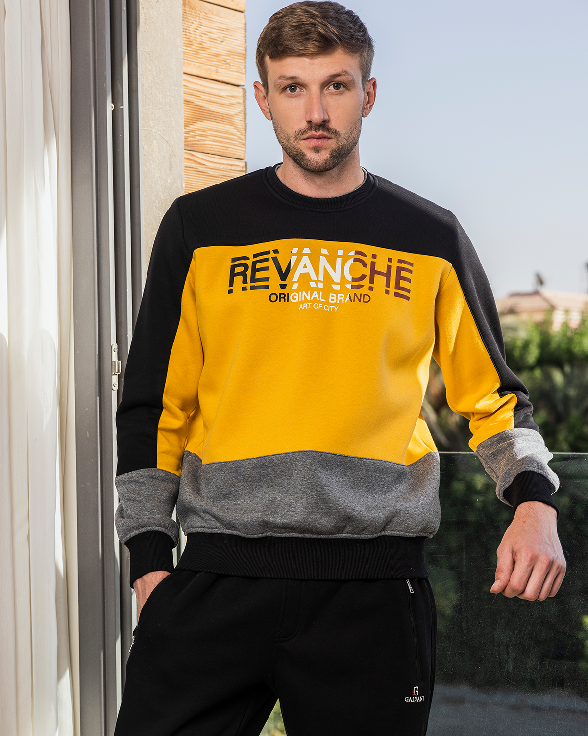 REVANCHE بيجامه رجالي طباعه علي الصدر