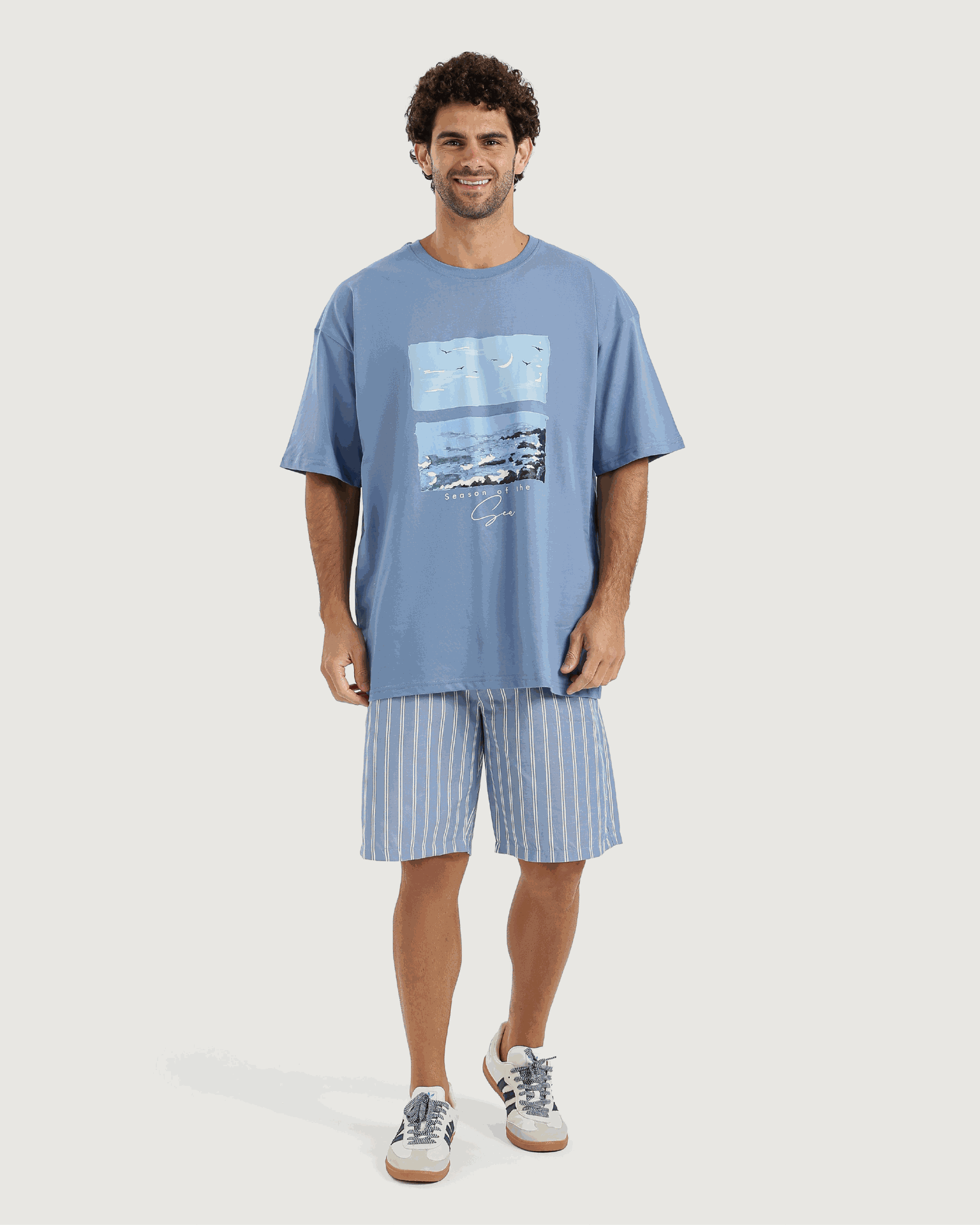 بيجاما بألوان فاتحة لنوم هادئ ومريح