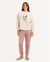 بيجاما سنوبى