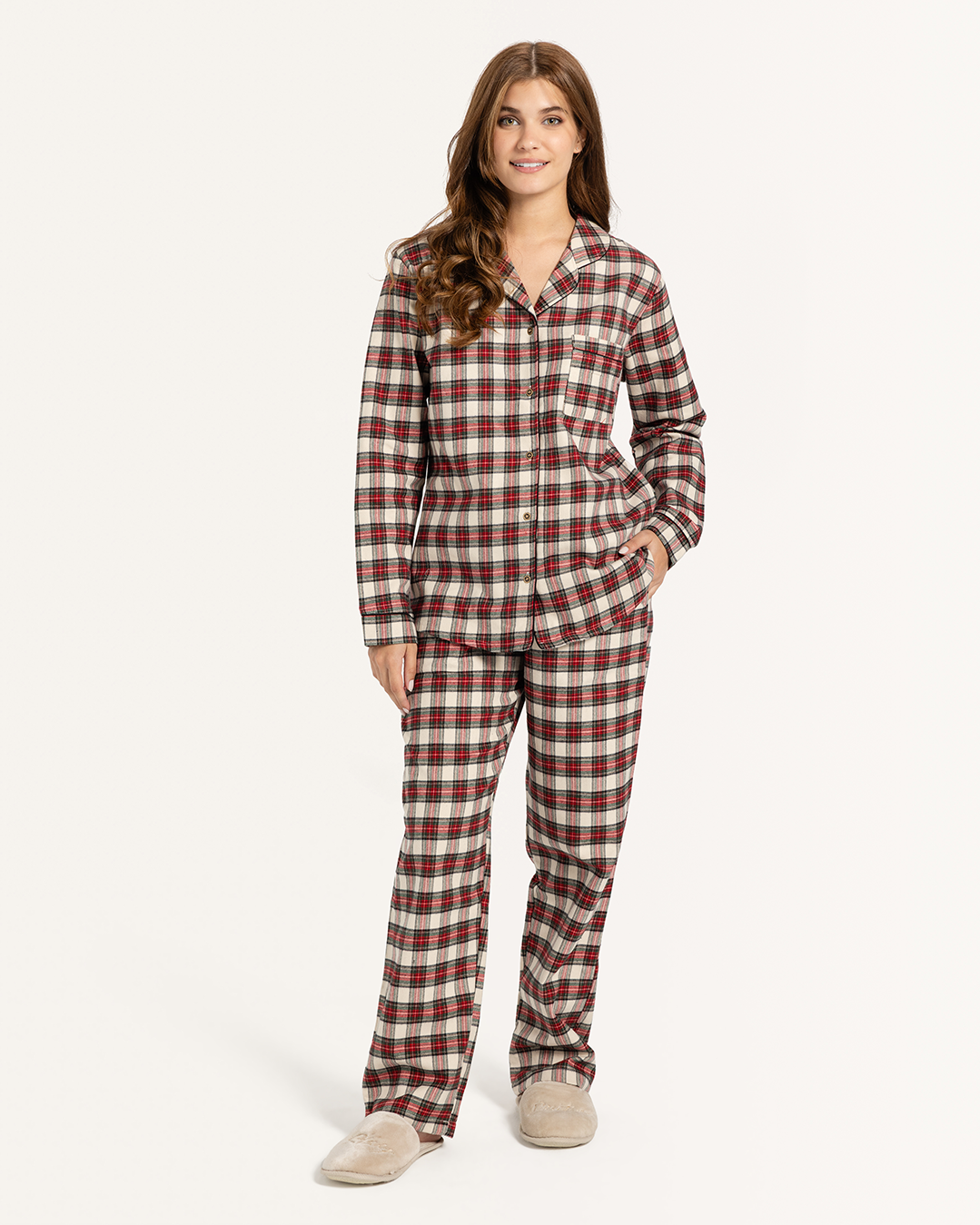 بيجاما كلاسيك بزراير حريمي